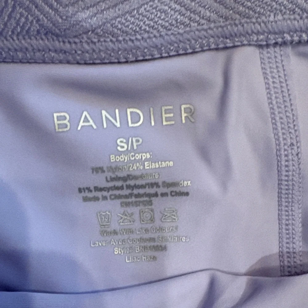 Bandier NWT Size Small Set in Lilac Geo Seamless Sports Bra and Leggings - Picture 10 of 10